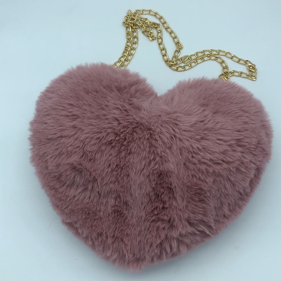 Heart Shaped Love Shape Shoulder Bag! - Picture 5 of 9